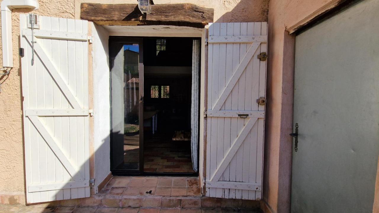 Studio Au Pied De La Sainte Victoire Puyloubier Esterno foto