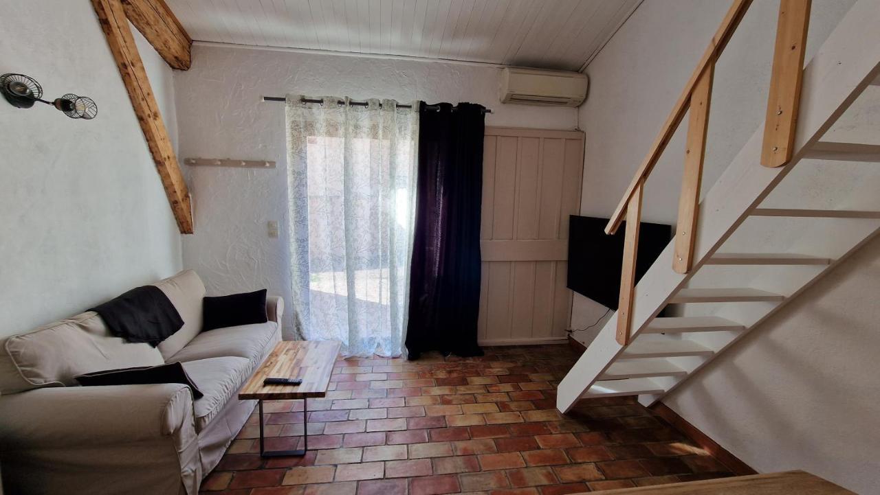 Studio Au Pied De La Sainte Victoire Puyloubier Esterno foto